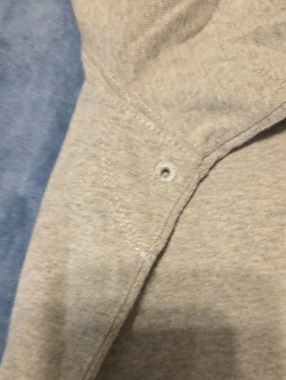 Gently Used Ralph Lauren Light Gray Polo, White Contrast Collar & Chest Graphic